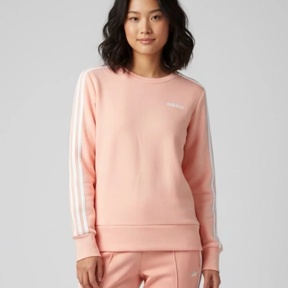 Adidas Like New 3 Stripes Sweatshirt in Peach Size Small